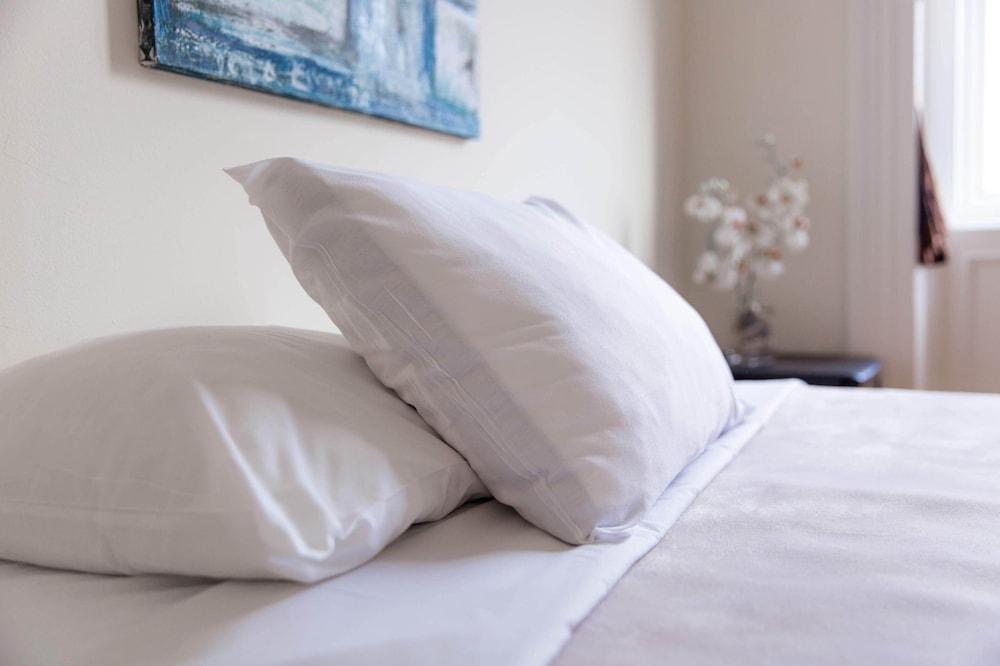 Auberge & Hotel Montreal Espace Confort מראה חיצוני תמונה