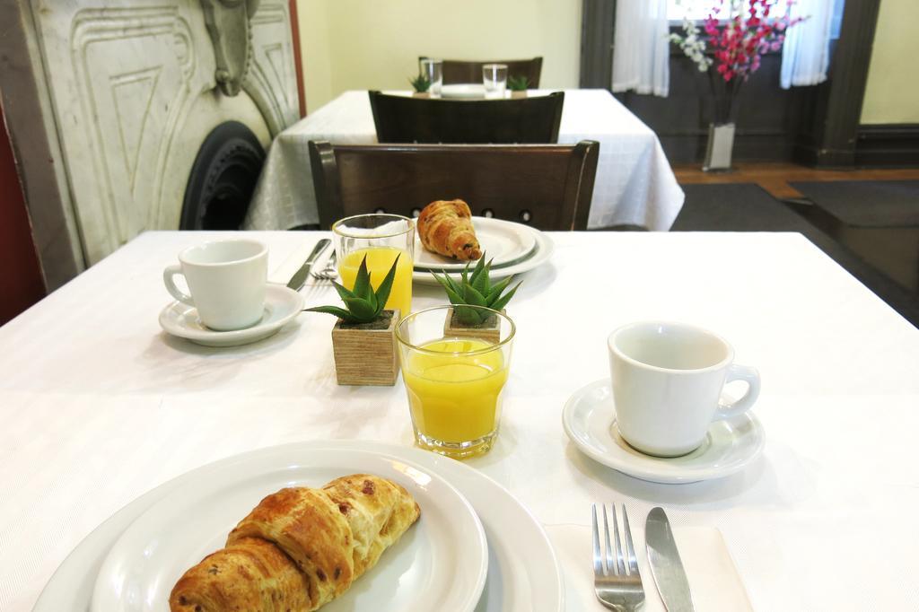 Auberge & Hotel Montreal Espace Confort מראה חיצוני תמונה