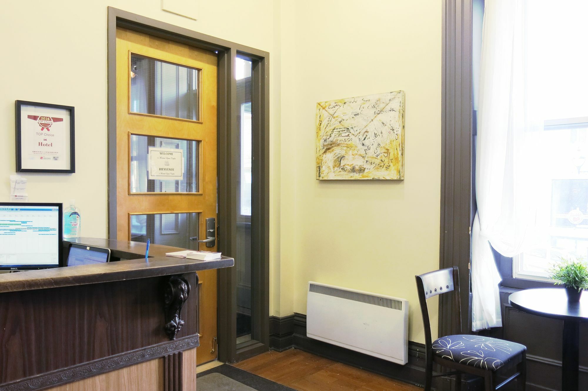 Auberge & Hotel Montreal Espace Confort מראה חיצוני תמונה