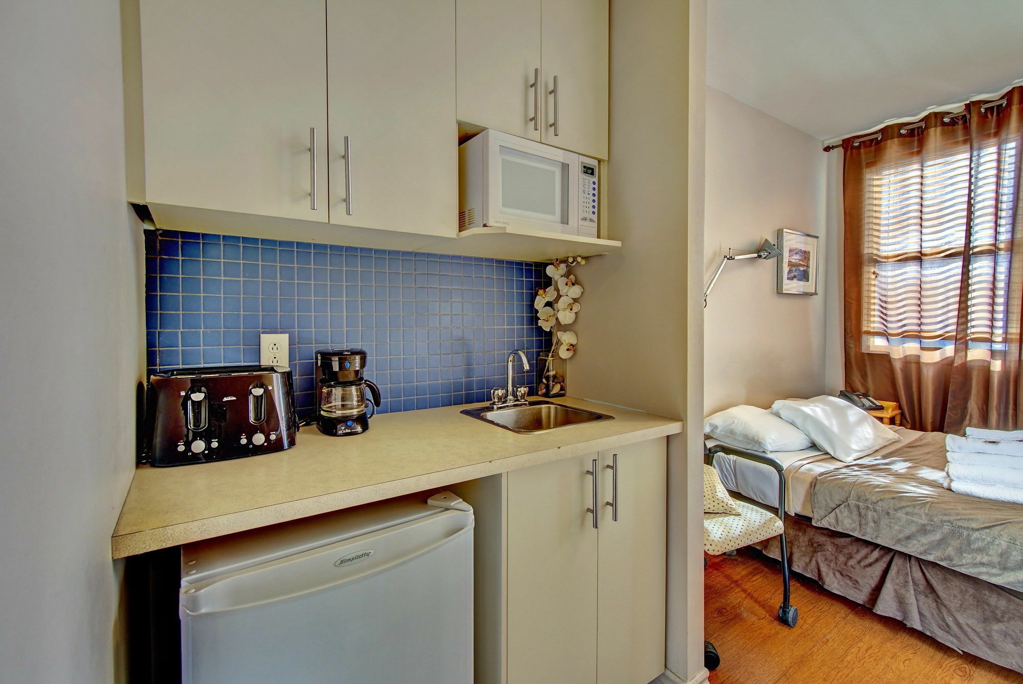 Auberge & Hotel Montreal Espace Confort מראה חיצוני תמונה